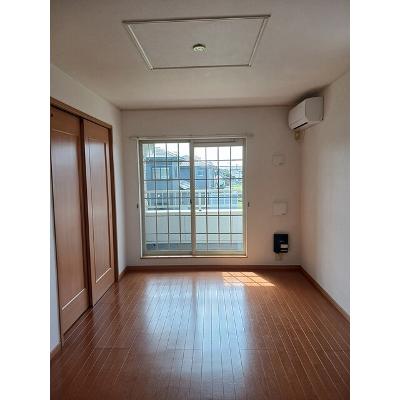 プラシード 201【管理NO：1-014355201-02010】 ★家具家電は申し込み後に搬入します★の物件画像