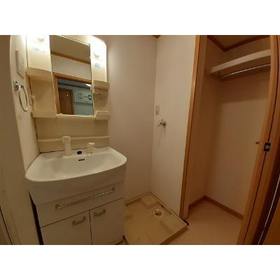 サクレーラ 203【管理NO：1-012951901-02030】 ★家具家電は申し込み後に搬入します★ ★2026年08月下旬入居可能★の物件画像