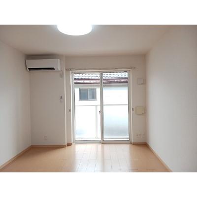 セカンド　フルール 202【管理NO：1-017875201-02020】 ★家具家電は申し込み後に搬入します★の物件画像