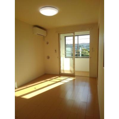 メゾンはなみずき 201【管理NO：1-020690801-02010】 ★家具家電は申し込み後に搬入します 2026年08月上旬入居可能の物件画像