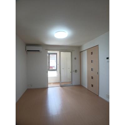 プライムコート　川西 102【管理NO：1-020911801-01020】 ★家具家電は申し込み後に搬入します★の物件画像