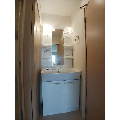 ラ　ベル　エキップ 203【管理NO：1-018348001-02030】 ★家具家電は申し込み後に搬入します★の物件画像