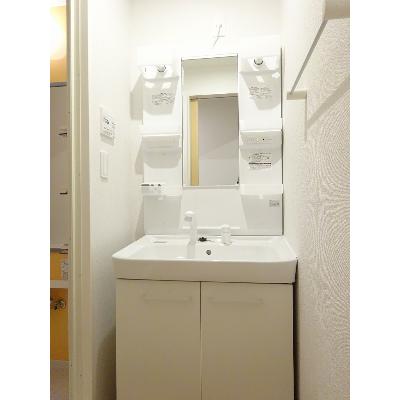 ライブタウンたかだ　Ｂ 101【管理NO：1-022030202-01010】 ★家具家電は申し込み後に搬入しますの物件画像