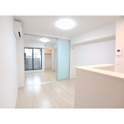 レインボー 203【管理NO：1-028224401-02030】 ★家具家電は申し込み後に搬入します★の物件画像