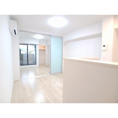 レインボー 202【管理NO：1-028224401-02020】 ★家具家電は申し込み後に搬入します★の物件画像