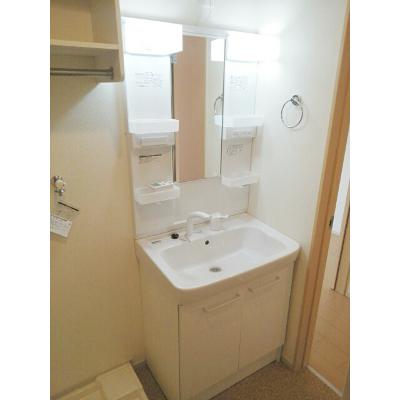 ソレイユⅠ 101【管理NO：1-019453301-01010】 ★家具家電は申し込み後に搬入します 2026年08月上旬入居可能の物件画像