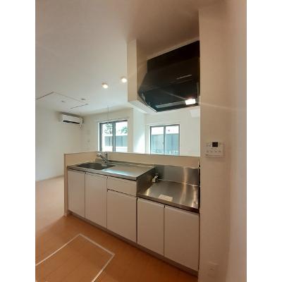 リメインズ湘南 102【管理NO：1-021200501-01020】 ★家具家電は申し込み後に搬入します 2026年08月下旬入居可能の物件画像