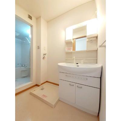 ソレイユＢ 101【管理NO：1-013919202-01010】 ★家具家電は申し込み後に搬入します★の物件画像