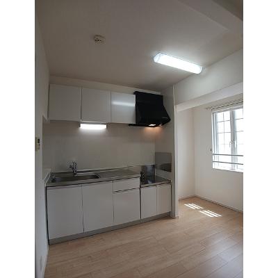ヴァンベール 201【管理NO：1-021437801-02010】 ★家具家電は申し込み後に搬入します★の物件画像