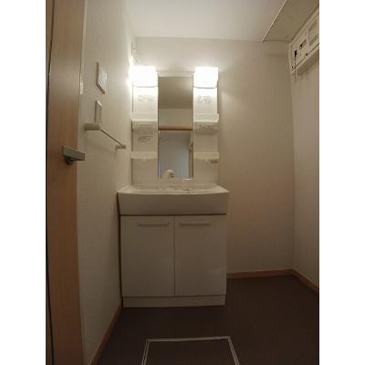 プランタン 202【管理NO：1-016767801-02020】 ★家具家電は申し込み後に搬入します 2026年08月上旬入居可能の物件画像