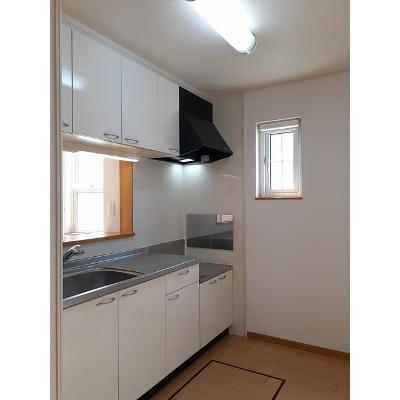 サニー　フォレストＢ 103【管理NO：1-014908302-01030】 ★家具家電は申し込み後に搬入します 2026年08月中旬入居可能の物件画像