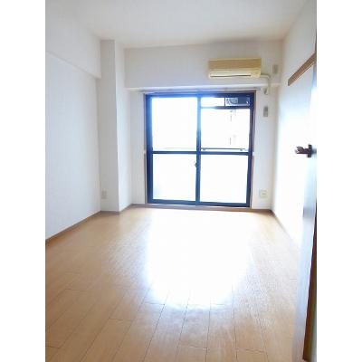 プラティークあらこ 303【管理NO：1-009436201-03030】 ★家具家電は申し込み後に搬入します 2026年08月上旬入居可能の物件画像