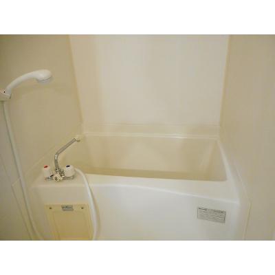 プラシードカーサ 201【管理NO：1-012132301-02010】 ★家具家電は申し込み後に搬入します★の物件画像