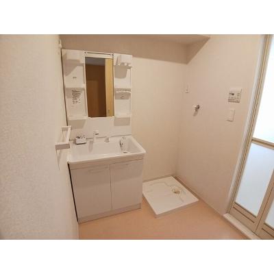 メゾン・ローレル　Ⅲ 205【管理NO：1-021658501-02040】 ★家具家電は申し込み後に搬入します★の物件画像