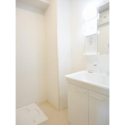 ヴィーゴ 102【管理NO：1-022585201-01020】 ★家具家電は申し込み後に搬入します★ ★2026年08月中旬入居可能★の物件画像