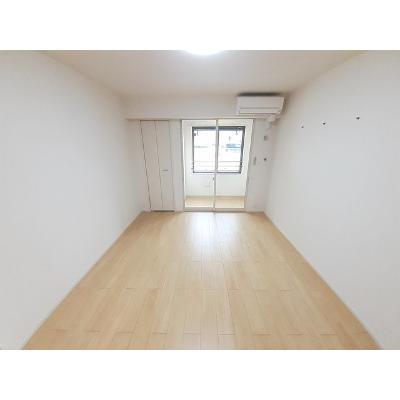 ラ・ルーチェ 102【管理NO：1-024932901-01020】 ★家具家電は申し込み後に搬入します 2026年07月中旬入居可能の物件画像