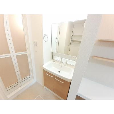 ラ・ルーチェ 102【管理NO：1-024932901-01020】 ★家具家電は申し込み後に搬入します 2026年07月中旬入居可能の物件画像