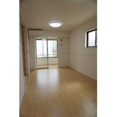 カーサ　コリーナⅢ 103【管理NO：1-023947803-01030】 ★家具家電は申し込み後に搬入します 2026年07月下旬入居可能の物件画像