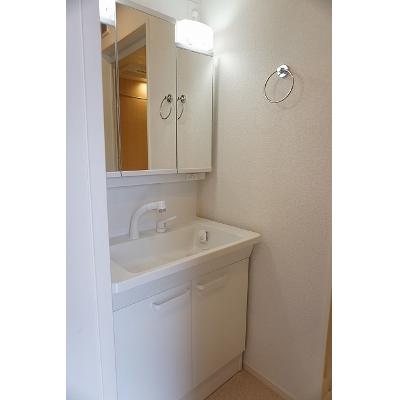 カーサ　コリーナⅢ 103【管理NO：1-023947803-01030】 ★家具家電は申し込み後に搬入します 2026年07月下旬入居可能の物件画像