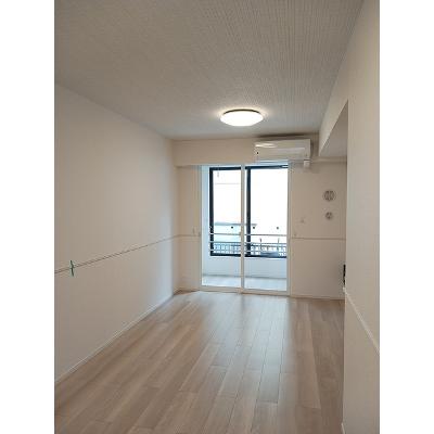 フォレスト　幸 103【管理NO：1-028657301-01030】 ★家具家電は申し込み後に搬入します★の物件画像