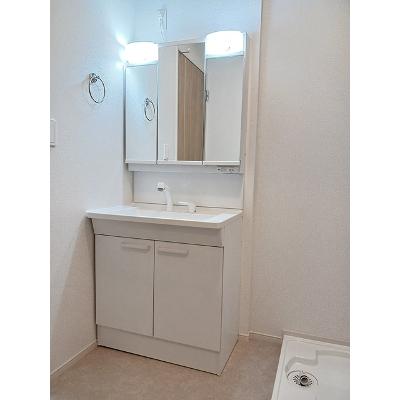 フォレスト　幸 103【管理NO：1-028657301-01030】 ★家具家電は申し込み後に搬入します★の物件画像