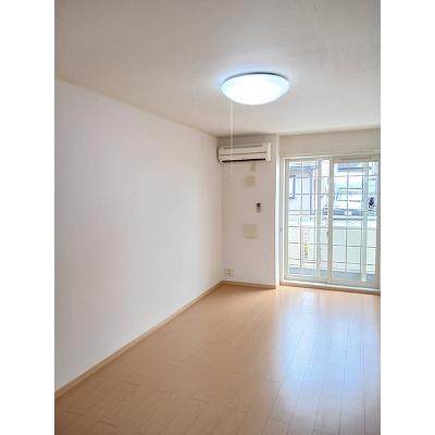 アレグリアⅠ棟 103【管理NO：1-016138601-01030】 ★家具家電は申し込み後に搬入します★ ★2026年09月下旬入居可能★の物件画像