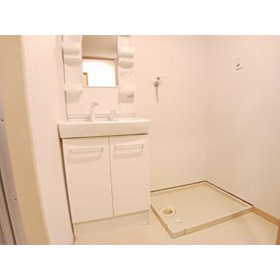 フラッツ・アイ 105【管理NO：1-004664701-01050】 ★家具家電は申し込み後に搬入します★の物件画像