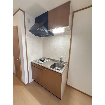 カーサポポラーレ 205【管理NO：1-012211301-02040】 ★家具家電は申し込み後に搬入します 2026年08月中旬入居可能の物件画像