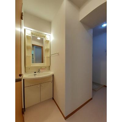 れいけん 302【管理NO：1-012128801-03020】 ★家具家電は申し込み後に搬入します 2026年08月下旬入居可能の物件画像