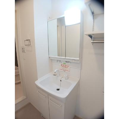 ボンヌール　Ⅰ 101【管理NO：1-026684901-01010】 ★家具家電は申し込み後に搬入します★の物件画像
