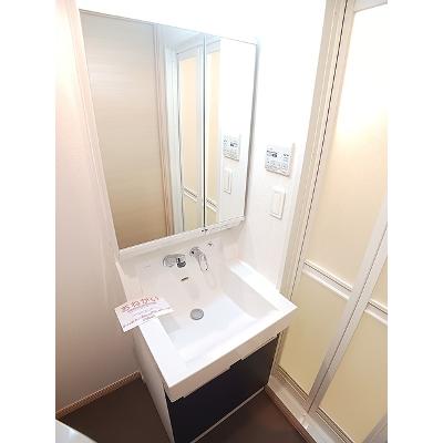 レガシーガーデンⅣ　Ａ 202【管理NO：1-016313901-02020】 ★家具家電は申し込み後に搬入します★の物件画像