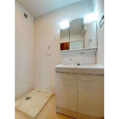 イークラフトⅡ 103【管理NO：1-026879101-01030】 ★家具家電は申し込み後に搬入します 2026年07月下旬入居可能の物件画像