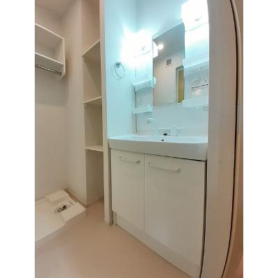 エスポア　Ａ棟 101【管理NO：1-021465401-01010】 ★家具家電は申し込み後に搬入します★の物件画像