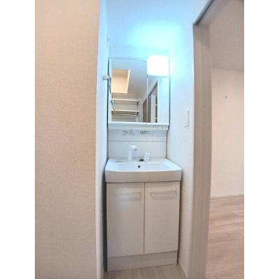グラン　フェリシア 103【管理NO：1-027725101-01030】 ★家具家電は申し込み後に搬入します★の物件画像