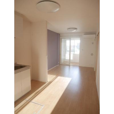 ポライトリーＢ 103【管理NO：1-024731602-01030】 ★家具家電は申し込み後に搬入します 2026年08月下旬入居可能の物件画像