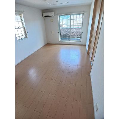 花水木　一番館 203【管理NO：1-016968001-02030】 ★家具家電は申し込み後に搬入します★の物件画像