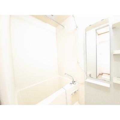 グランド・コスモ 607【管理NO：1-013784901-06060】 ★家具家電は申し込み後に搬入します★の物件画像
