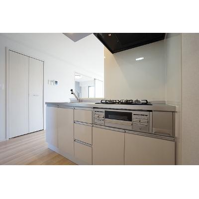 ボスカート　Ｃ．Ⅱ 303【管理NO：1-025889302-03030】 ★家具家電は申し込み後に搬入します★ ★2026年08月中旬入居可能★の物件画像