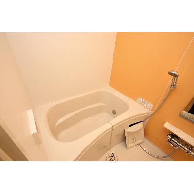 サニー　プレイス 105【管理NO：1-022325601-01050】 ★家具家電は申し込み後に搬入します★ ★2026年08月下旬入居可能★の物件画像