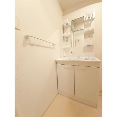 グランツ汐見 103【管理NO：1-021677101-01030】 ★家具家電は申し込み後に搬入します 2026年07月中旬入居可能の物件画像