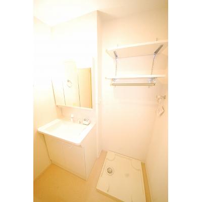 コンフォール 107【管理NO：1-024990601-01060】 ★家具家電は申し込み後に搬入しますの物件画像