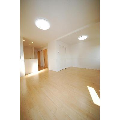 フロー　デ　セリシール　Ⅰ 201【管理NO：1-024257801-02010】 ★家具家電は申し込み後に搬入しますの物件画像
