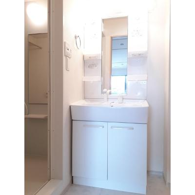 エレガンソ－レⅢ 102【管理NO：1-017661001-01020】 ★家具家電は申し込み後に搬入します 2026年08月中旬入居可能の物件画像