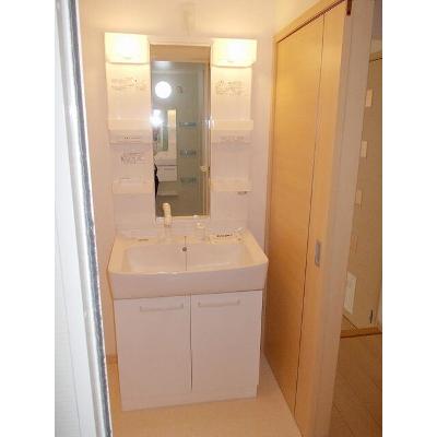 アミーウＮ 201【管理NO：1-016031601-02010】 ★家具家電は申し込み後に搬入します★の物件画像