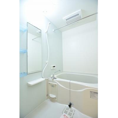 カーサ　エテルノ 101【管理NO：1-017008001-01010】 ★家具家電は申し込み後に搬入します★の物件画像
