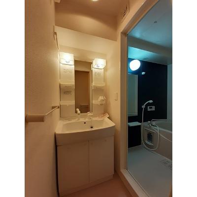 ルクレール 103【管理NO：1-018328501-01030】 ★家具家電は申し込み後に搬入します★の物件画像