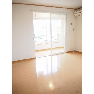 デイジーＡ 101【管理NO：1-014575501-01010】 ★家具家電は申し込み後に搬入します 2026年08月中旬入居可能の物件画像