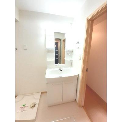 ヴィータフェリーチェⅢ 201【管理NO：1-015700301-02010】 ★家具家電は申し込み後に搬入します 2026年08月下旬入居可能の物件画像