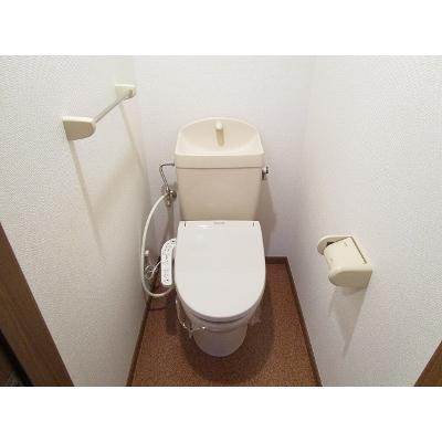 リバーシャトー 302【管理NO：1-010047701-03020】 ★家具家電は申し込み後に搬入します★ ★2026年08月中旬入居可能★の物件画像