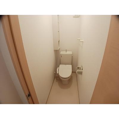 ラ・ルナ 102【管理NO：1-019935201-01020】 ★家具家電は申し込み後に搬入します★の物件画像